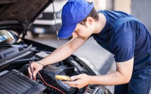 skills do you need to be a auto electrician?